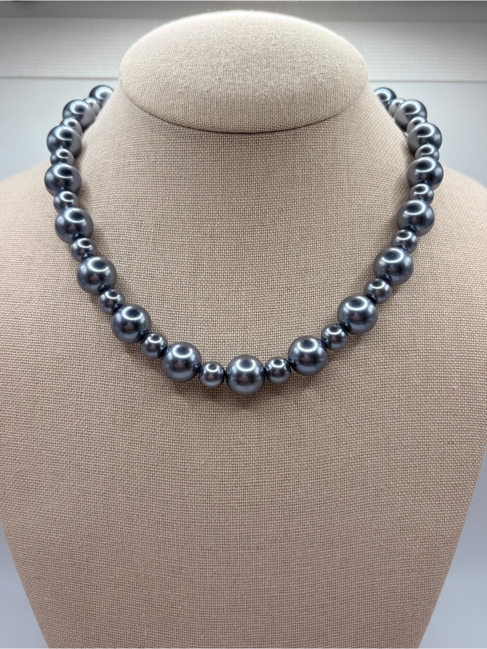Luminous Gray Glass Pearl Bead Necklace - Timeless
